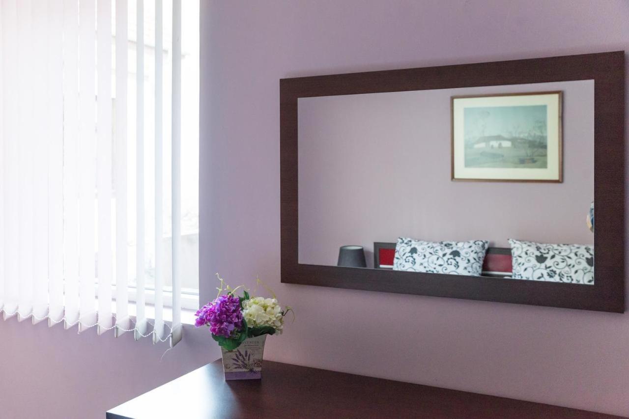 Central House Varna Ngoại thất bức ảnh