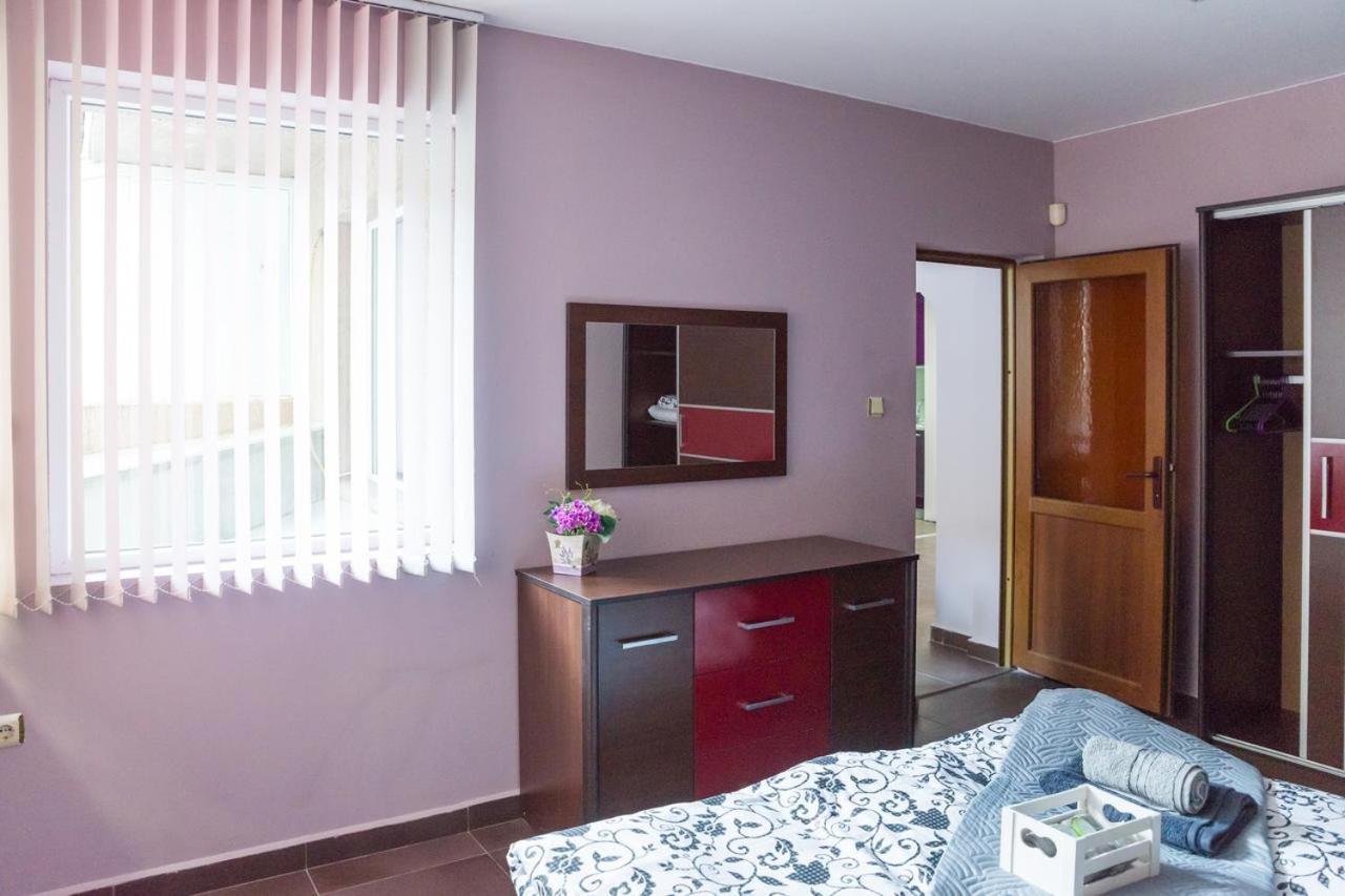 Central House Varna Ngoại thất bức ảnh