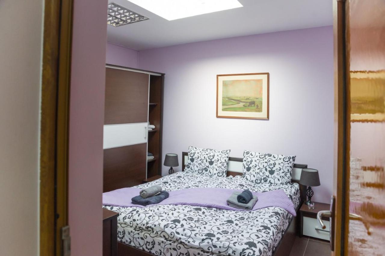 Central House Varna Ngoại thất bức ảnh